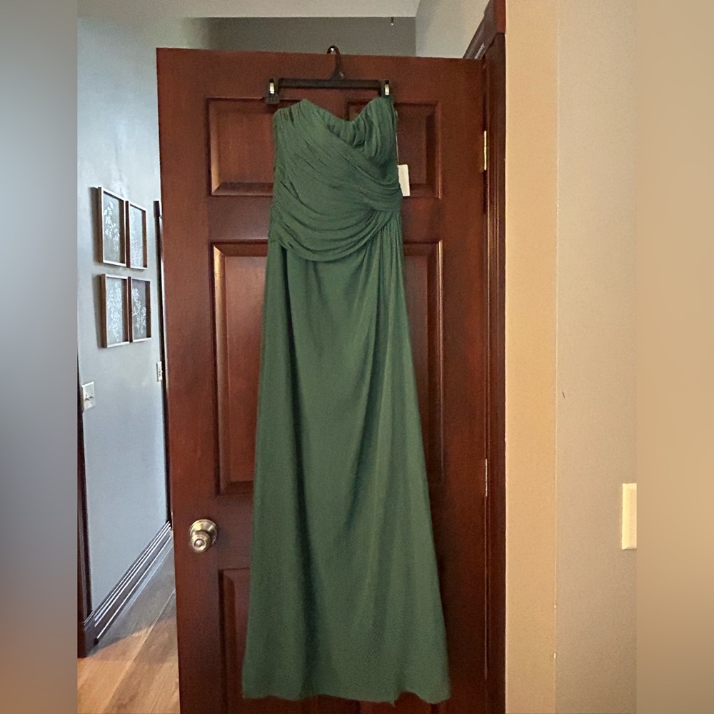After Six Elegant Green Strapless Gown. Size 12